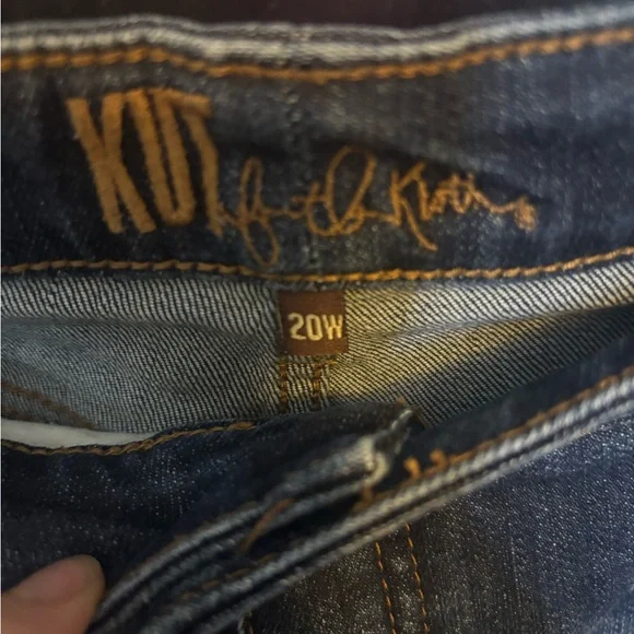 Kut from the Kloth Blue Jean Shorts - Picture 3 of 3